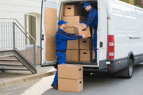 House removals in Stroudgreen with careful local planning