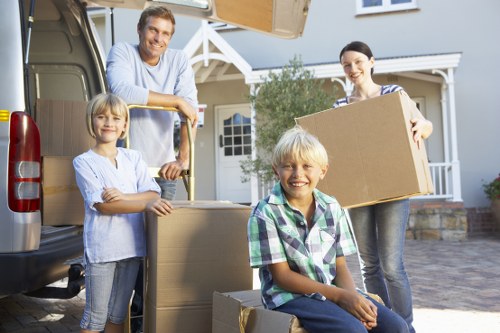 Commercial packing services in Stroudgreen handling office equipment and files